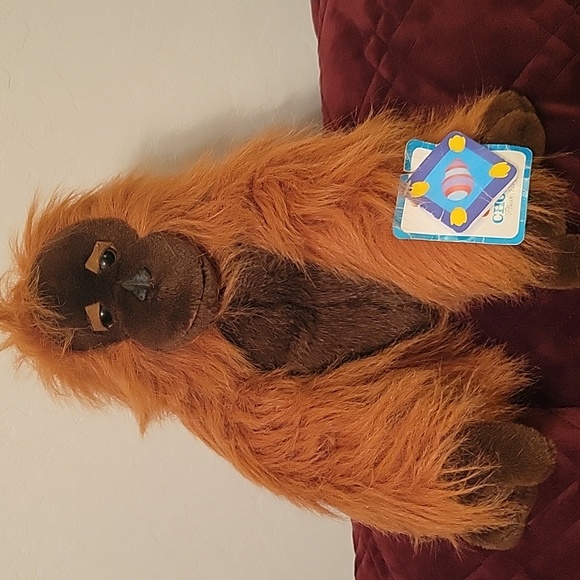 Vintage 80s Chosun Fuzzy Orangutan - Picture 3 of 7